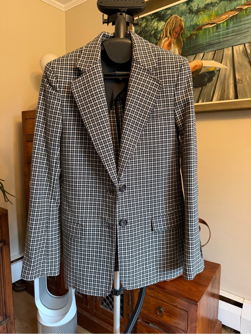 Wool Black & White Houndstooth Blazer - Classic Tailored Style